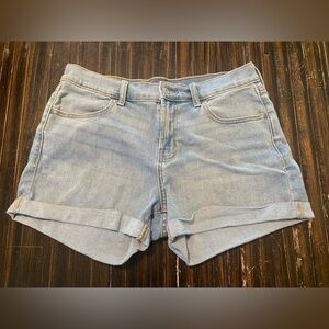 Old Navy Blue Jean Shorts Mid-Rise Wow